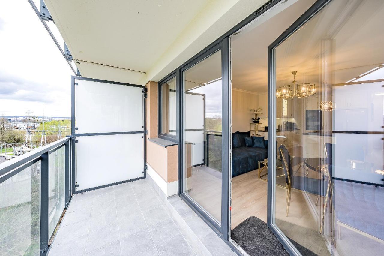 Huoneisto Apartament Nowa Letnica, Osiedle Latarnikow *